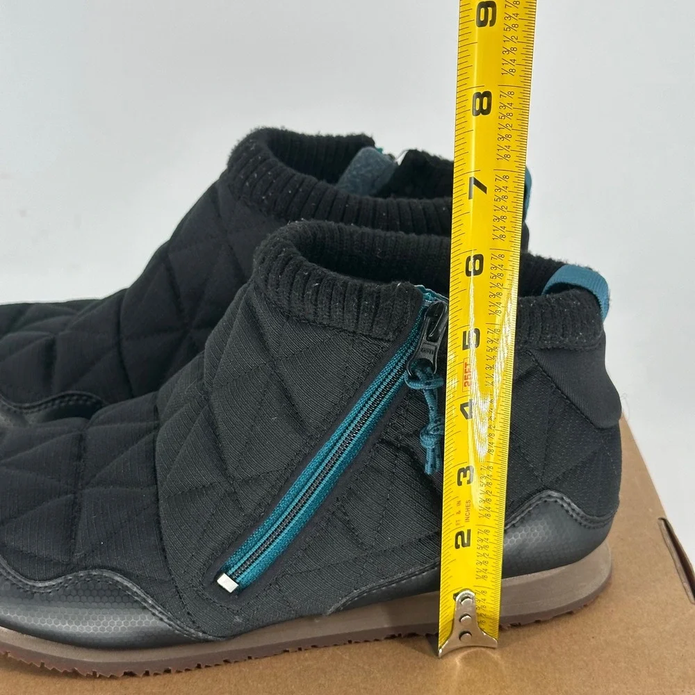 Teva ReEMBER Mid Boot Ankle Zip Moccasin Shoes Camping Outdoor Quilted Men's 8